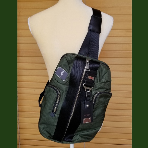 tumi alpha bravo monterey sling bag